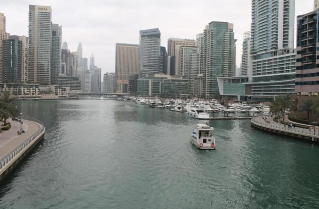 شقة Stunning 1bedroom - With Amazing Marina View *