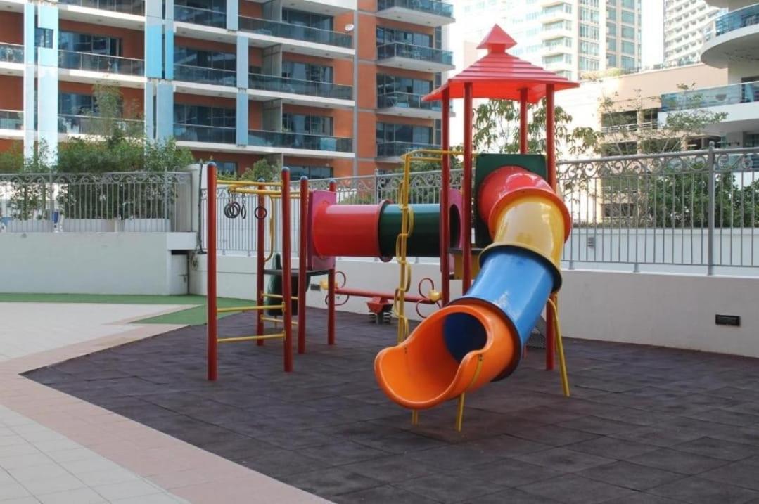 Stunning 1bedroom - With Amazing Marina View * دبي